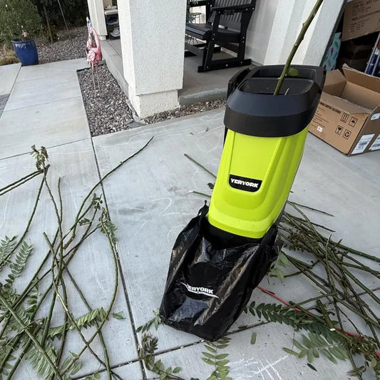 What-Should-You-Not-Put-in-a-Chipper YERYORK